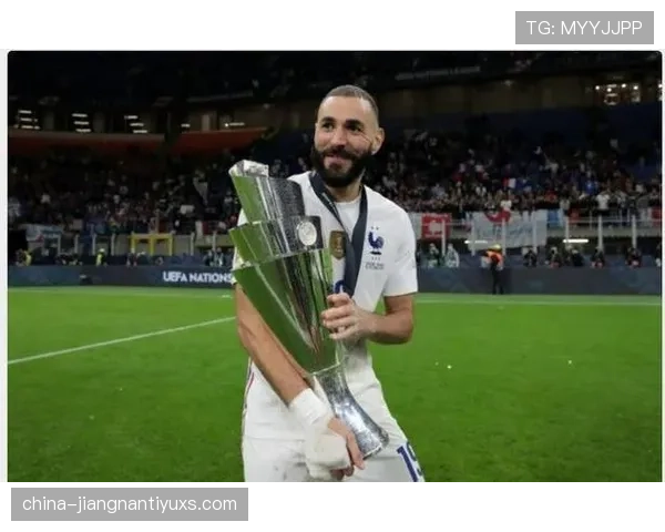 本泽马近期状态下滑：年龄与竞技表现关联分析