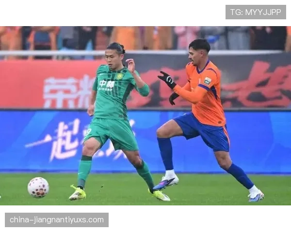 山东泰山中场控场乏力，节奏失衡问题逐步反映在攻防转换中