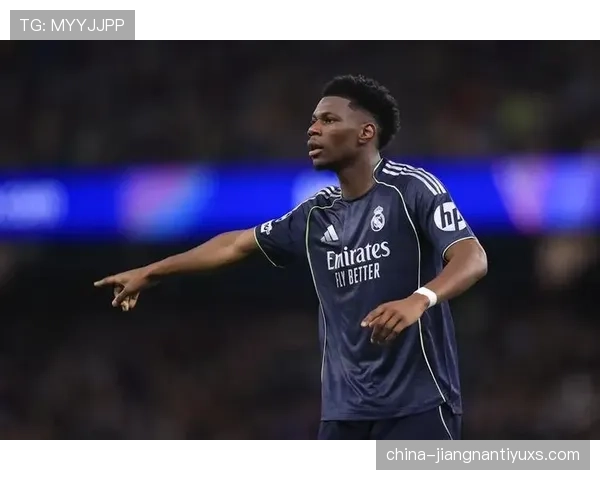 18岁楚阿梅尼欧联首秀表现解析：技术特点与适应性评估