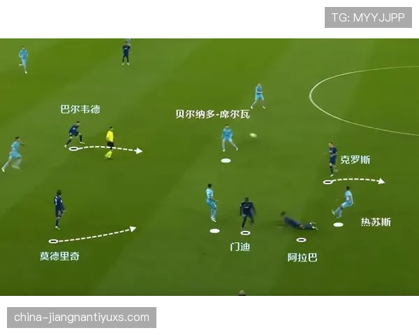 德布劳内 vs 克罗斯：巅峰期传球能力对比分析